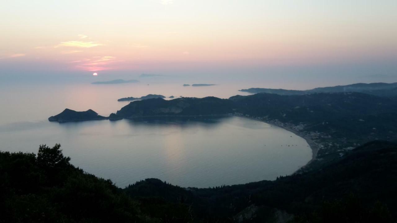 Archontiko Kourkoulos Makrades Bagian luar foto